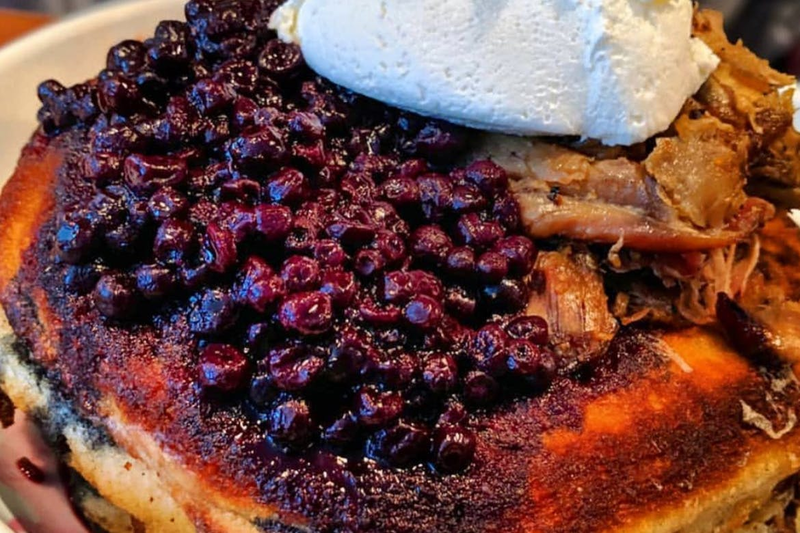 Barque's Blueberry, Pulled Pork and Chèvre Pancakes
