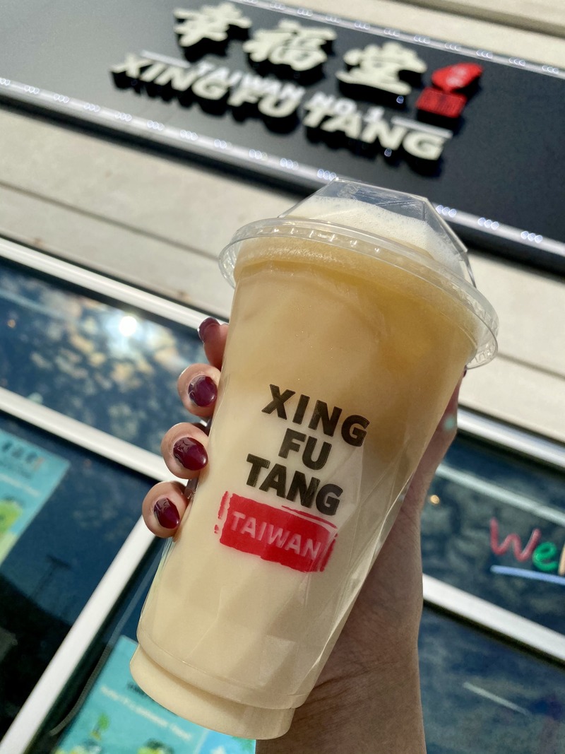 Xing Fu Tang's Kirin Oolong Tea with Vitasoy