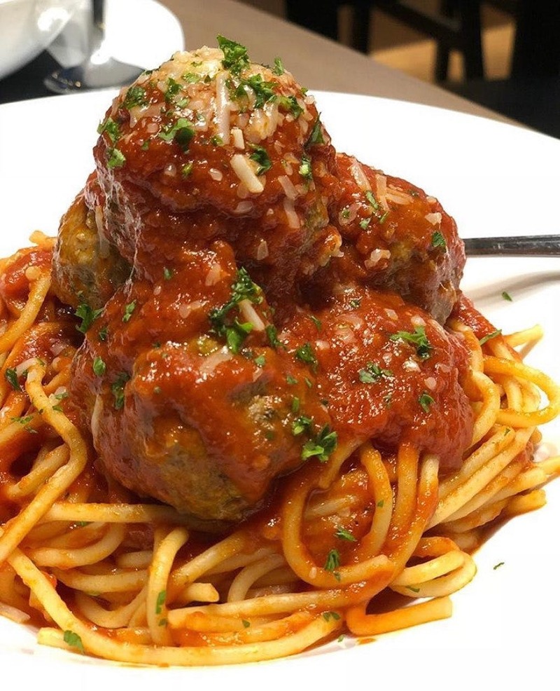 Jz's Spaghetti and Meatballs
