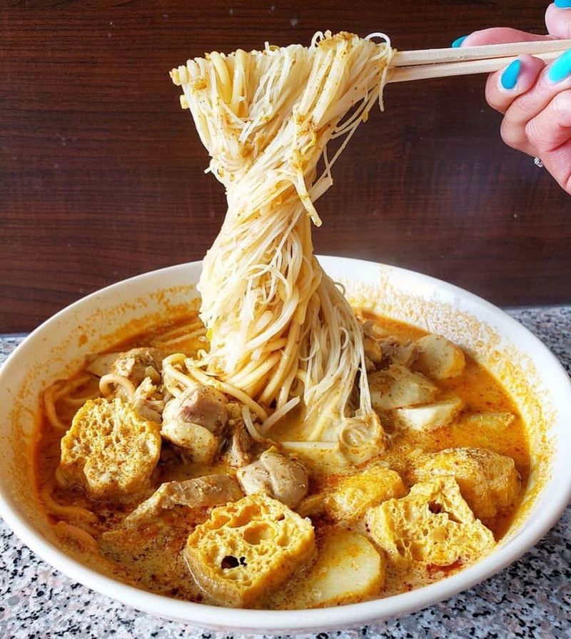 One2Snack's Curry Laksa
