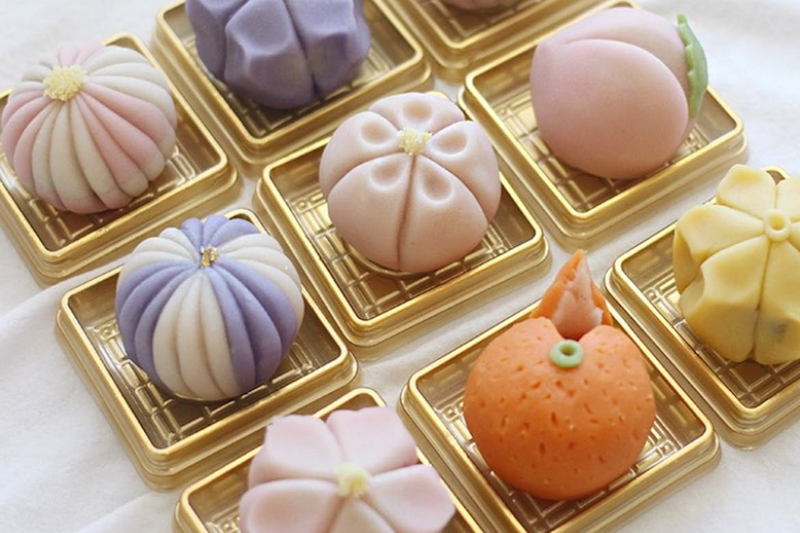 Toronto's hidden gem for Japanese and Korean rice cakes