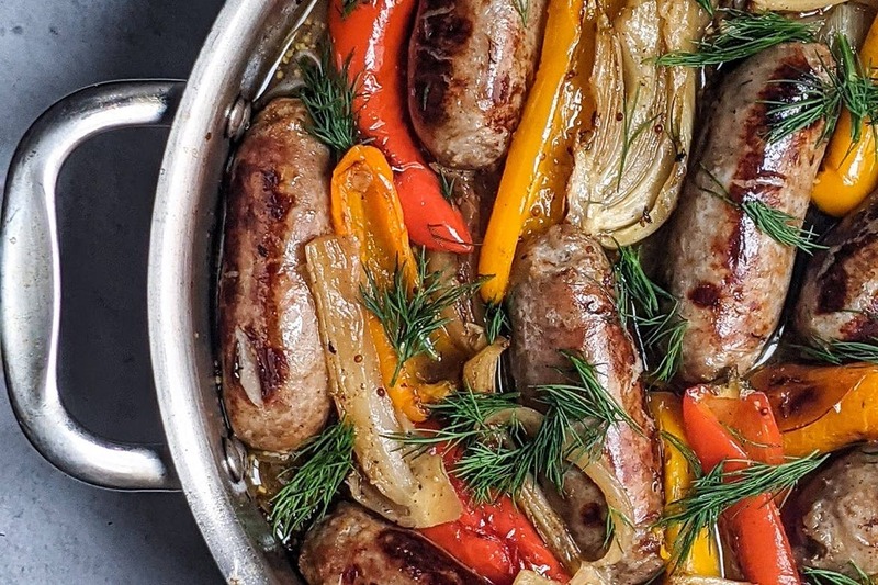 Braised Sausage With Fennel and Peppers
