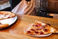 10 Trending Pizza Spots You Need to Check Out