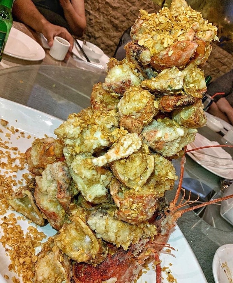 Lobster Tower with Fried Garlic